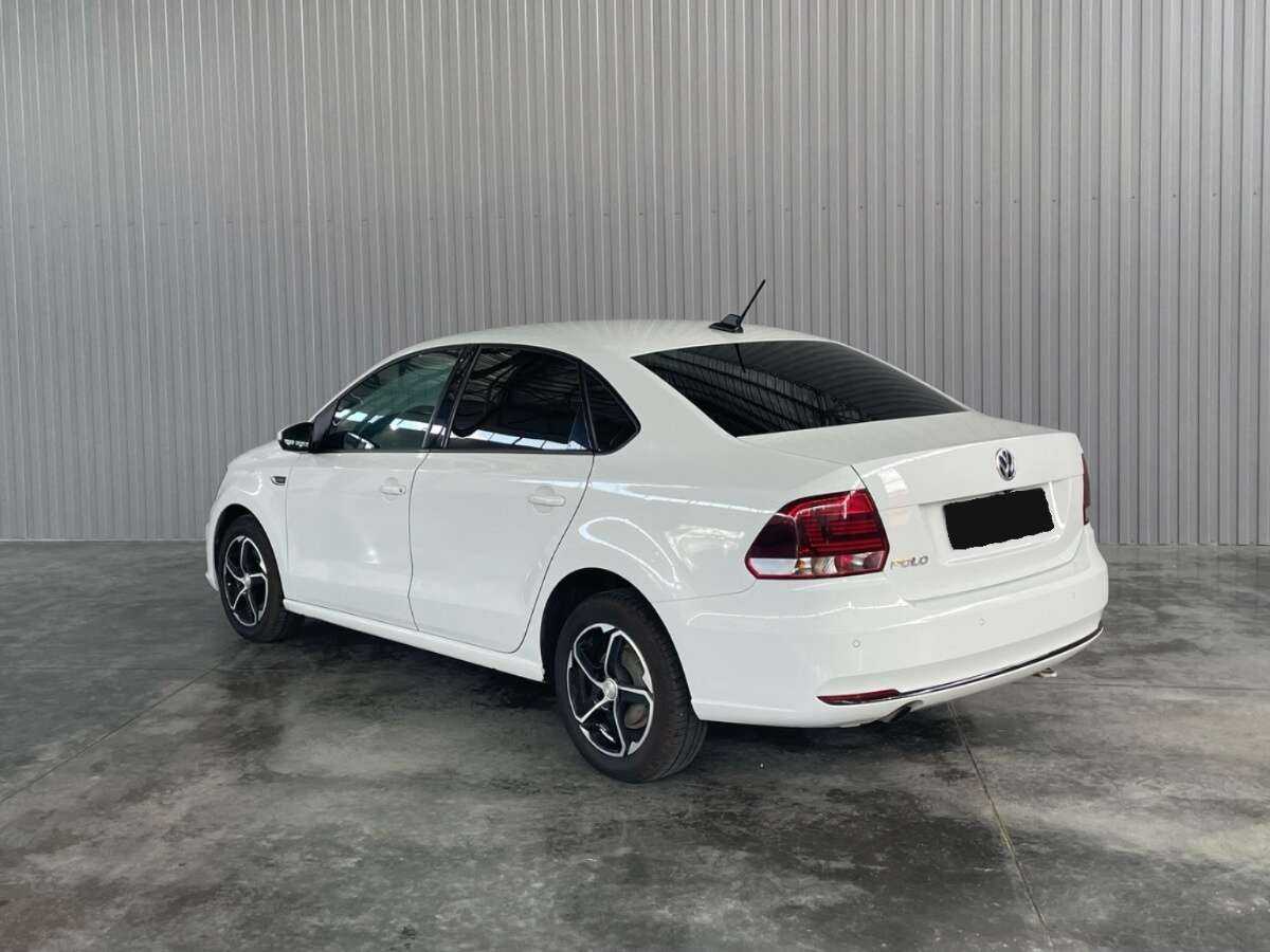 Volkswagen Polo с пробегом — 2018 год. Фото: #6