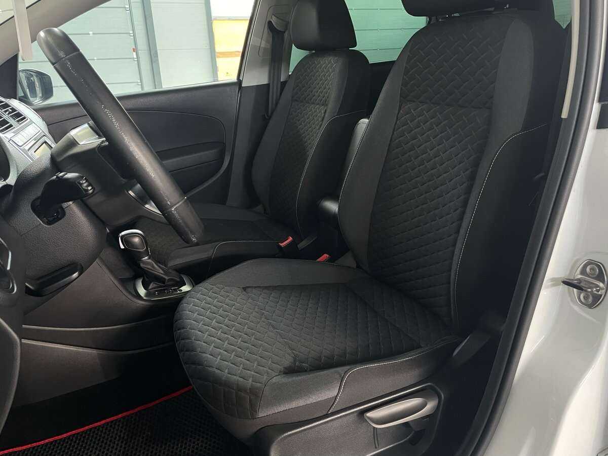 Volkswagen Polo с пробегом — 2018 год. Фото: #10