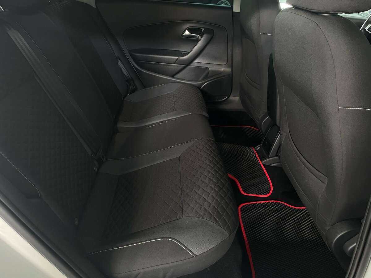 Volkswagen Polo с пробегом — 2018 год. Фото: #18