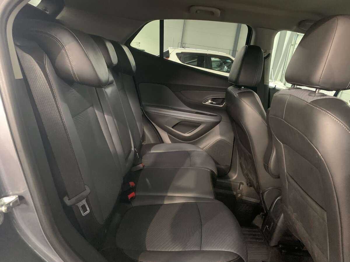 Opel Mokka с пробегом — 2014 год. Фото: #19