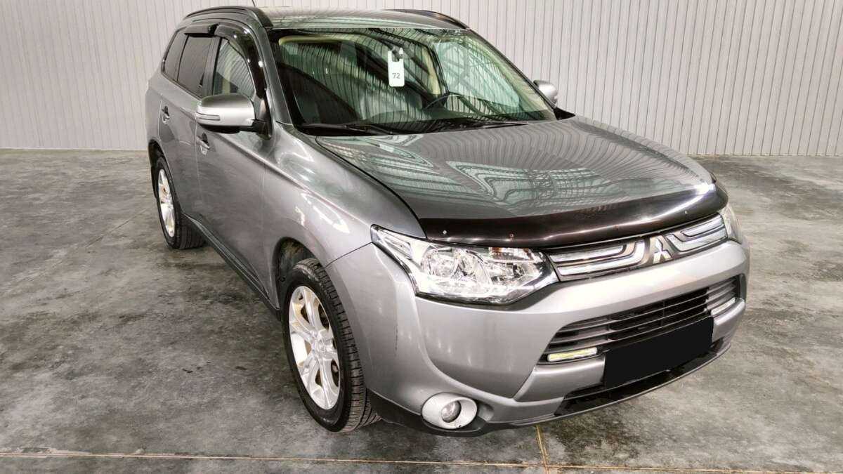 Mitsubishi Outlander с пробегом — 2012 год. Фото: #2