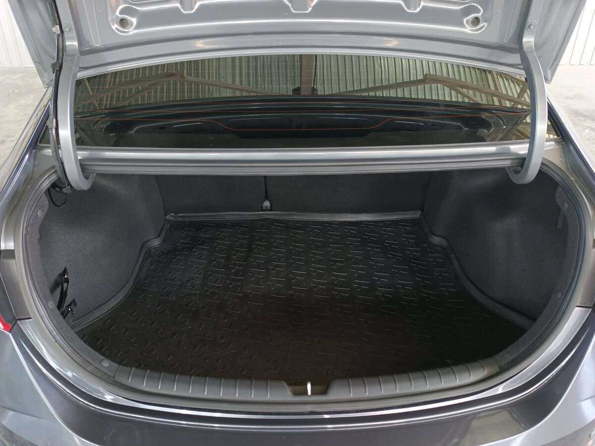 Hyundai Solaris с пробегом — 2022 год. Фото: #20