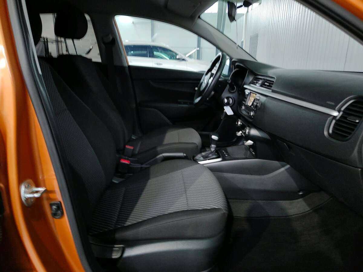 Kia Rio с пробегом — 2019 год. Фото: #13
