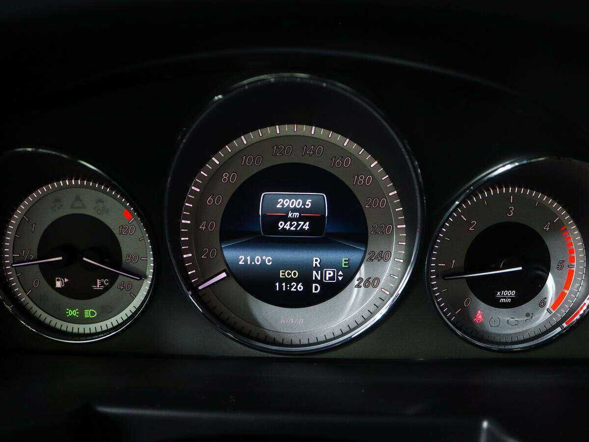 Mercedes-Benz GLK-Класс с пробегом — 2015 год. Фото: #10