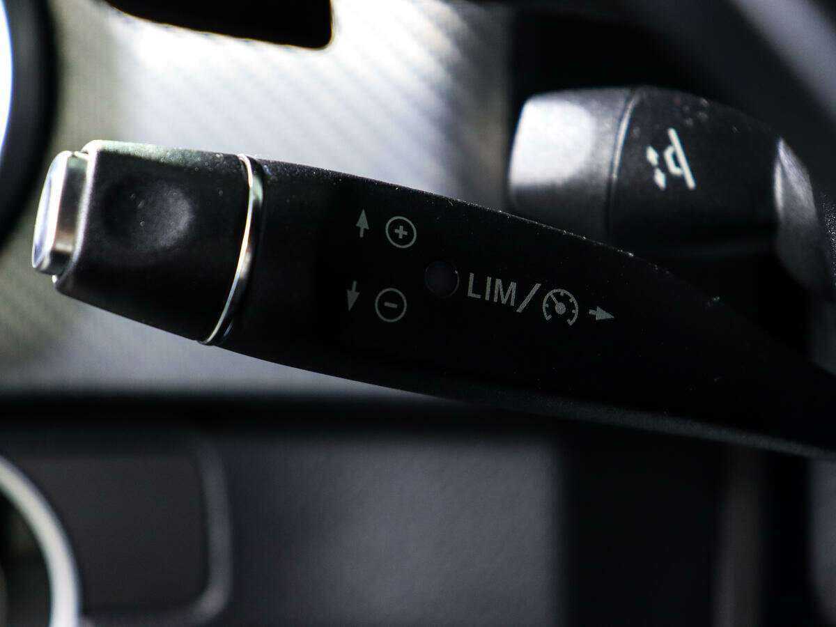 Mercedes-Benz GLK-Класс с пробегом — 2015 год. Фото: #19