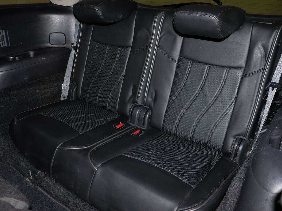 Infiniti QX60 с пробегом — 2015 год. Фото: #7