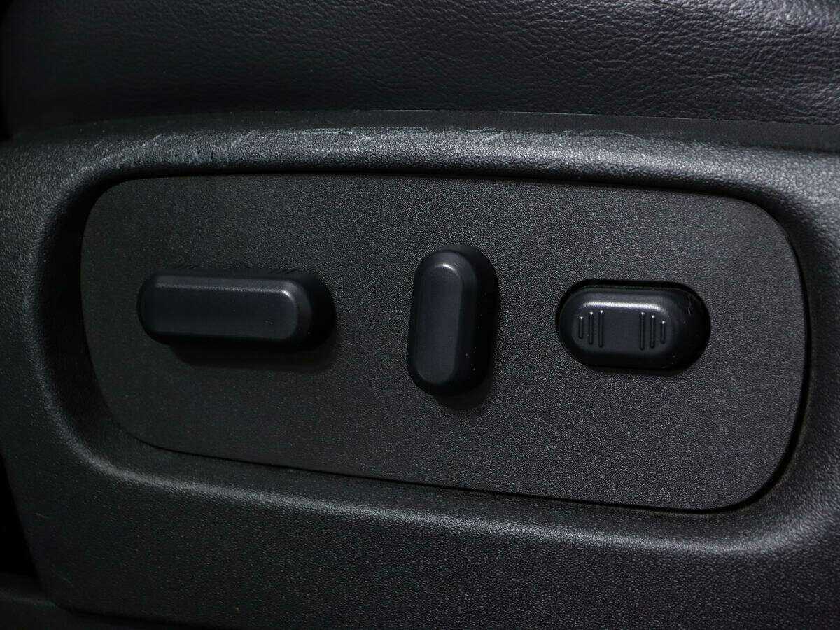 Ford Explorer с пробегом — 2015 год. Фото: #23