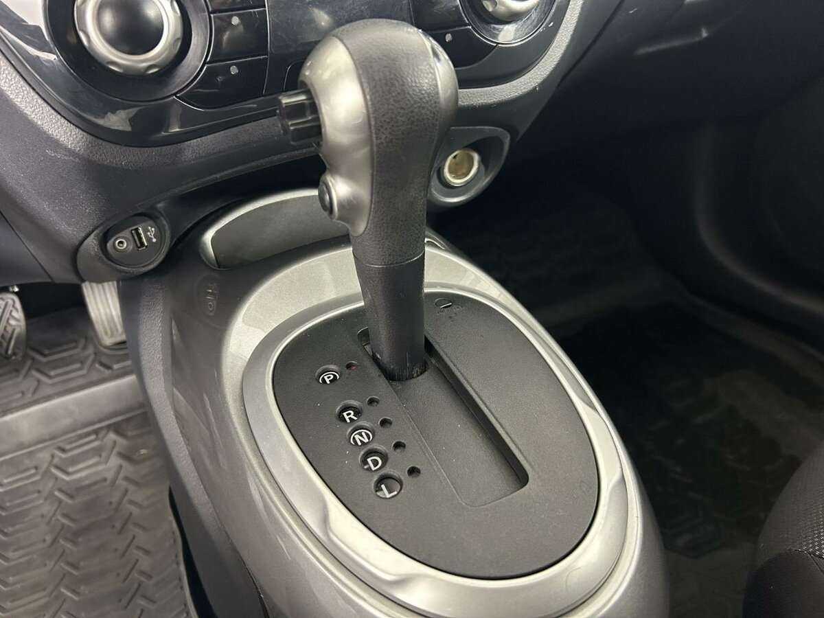 Nissan Juke с пробегом — 2012 год. Фото: #12