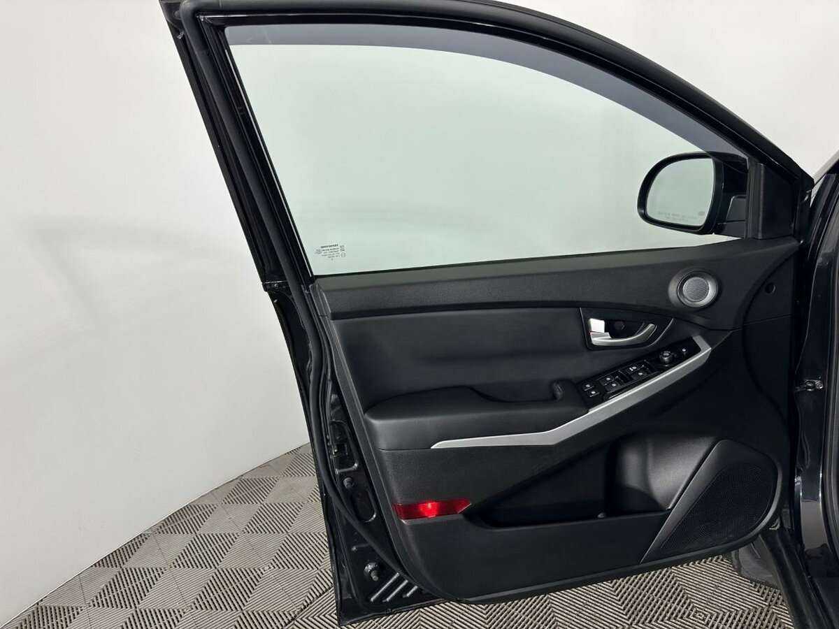 SsangYong Actyon с пробегом — 2015 год. Фото: #7