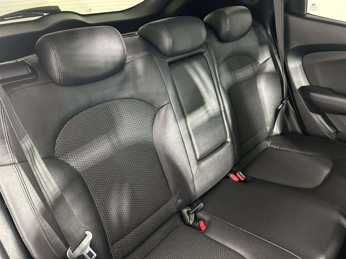 Hyundai ix35 с пробегом — 2013 год. Фото: #14