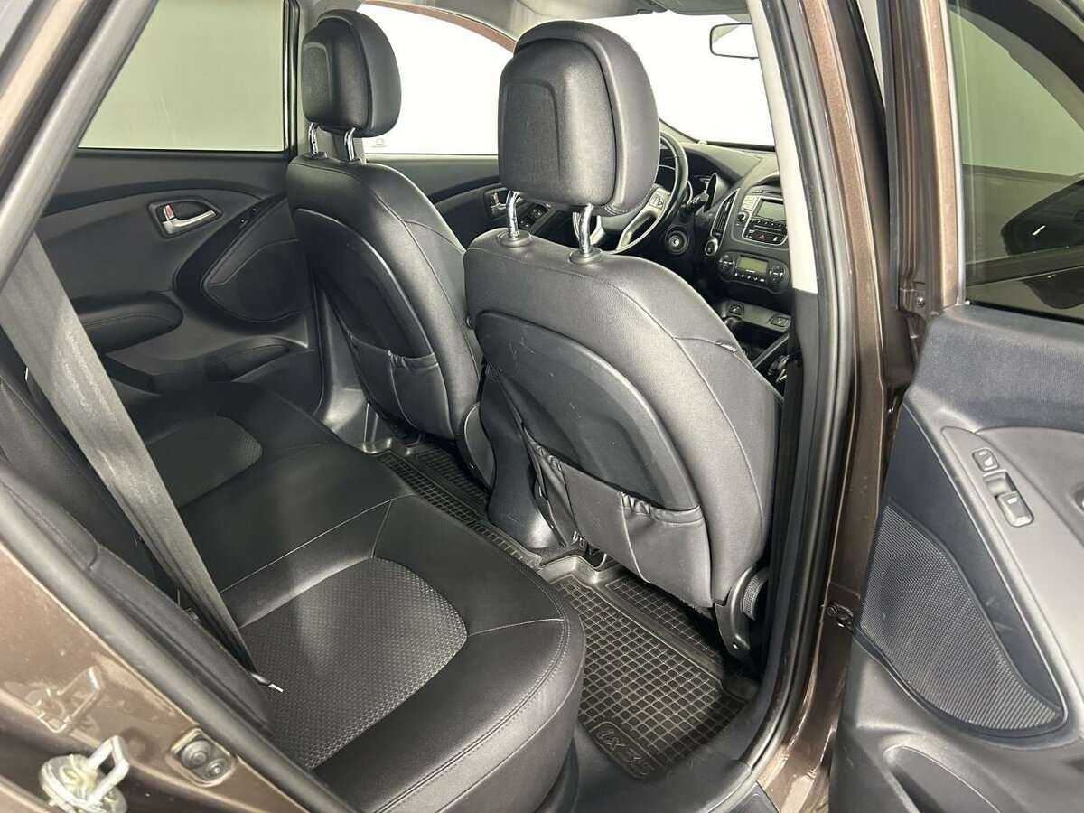 Hyundai ix35 с пробегом — 2013 год. Фото: #16