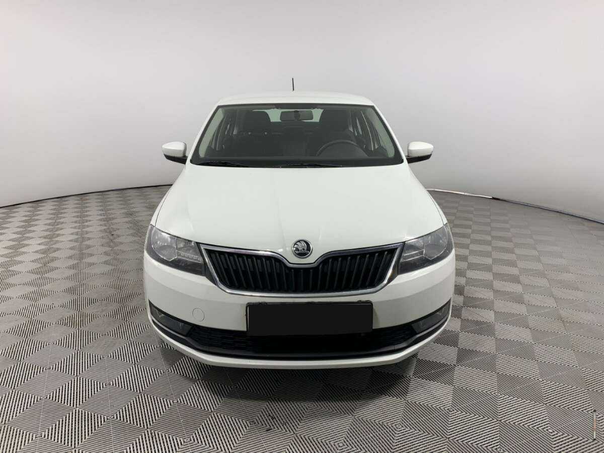 Skoda Rapid с пробегом — 2019 год. Фото: #1