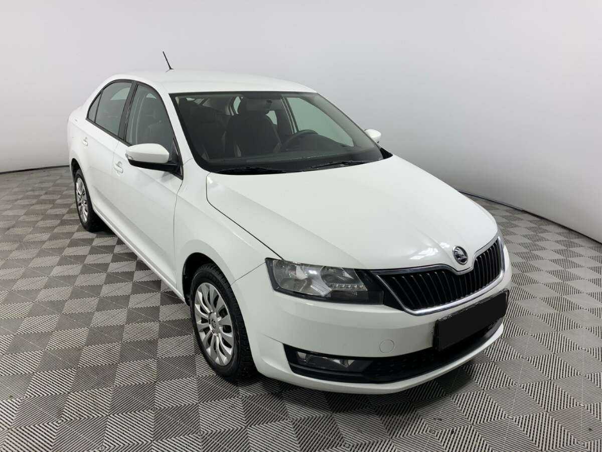 Skoda Rapid с пробегом — 2019 год. Фото: #2