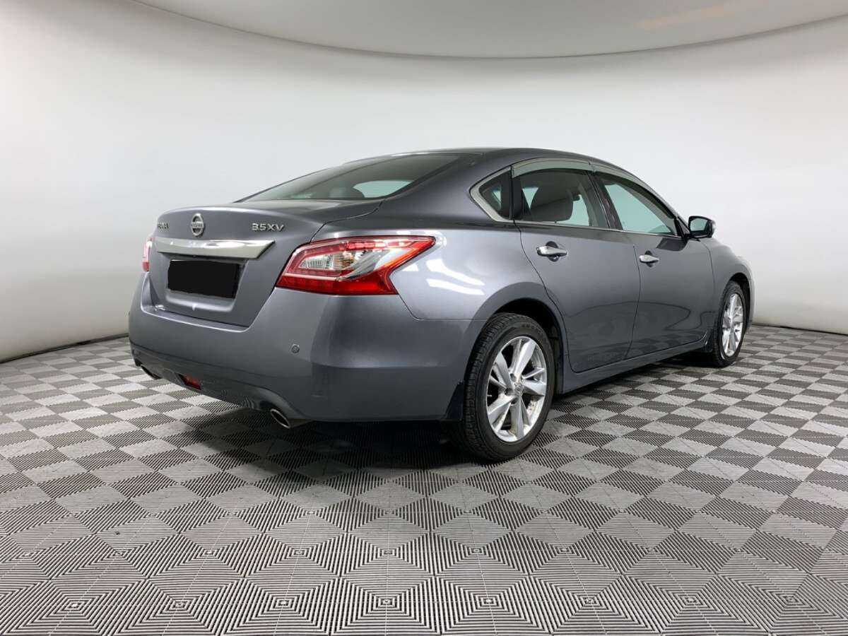 Nissan Teana с пробегом — 2014 год. Фото: #4