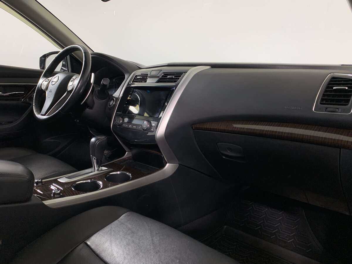 Nissan Teana с пробегом — 2014 год. Фото: #11