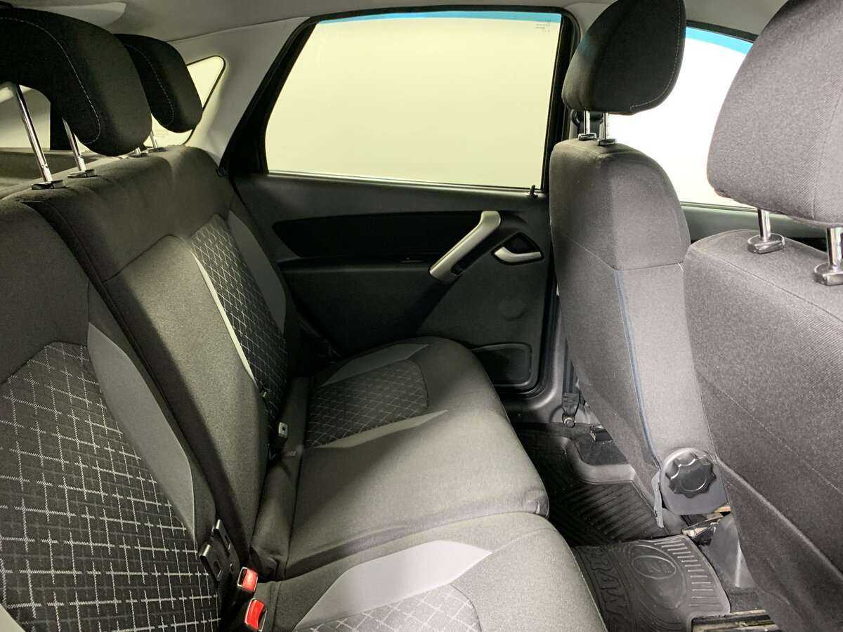 Lada (ВАЗ) Granta с пробегом — 2018 год. Фото: #14