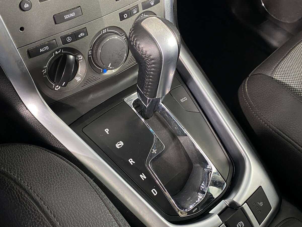 Opel Antara с пробегом — 2012 год. Фото: #14