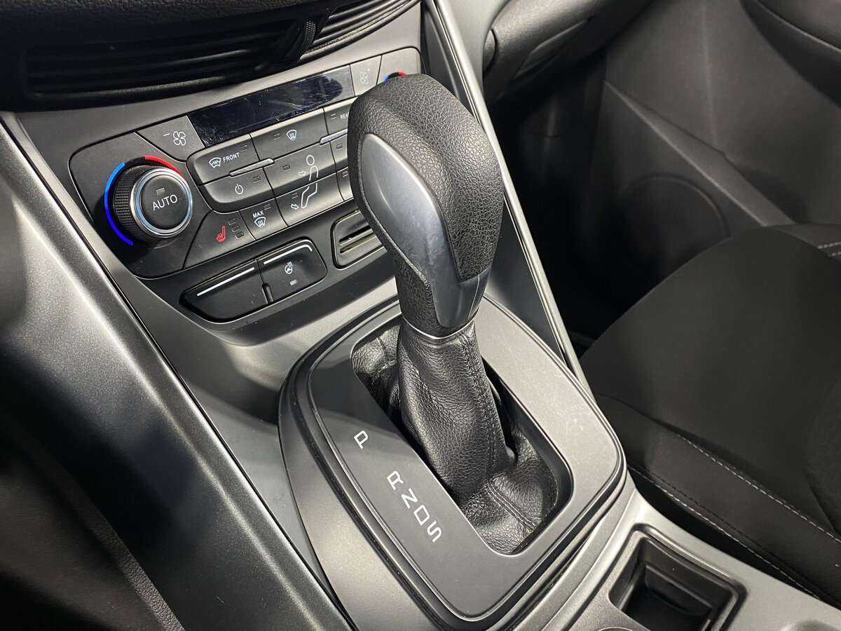 Ford Kuga с пробегом — 2017 год. Фото: #11