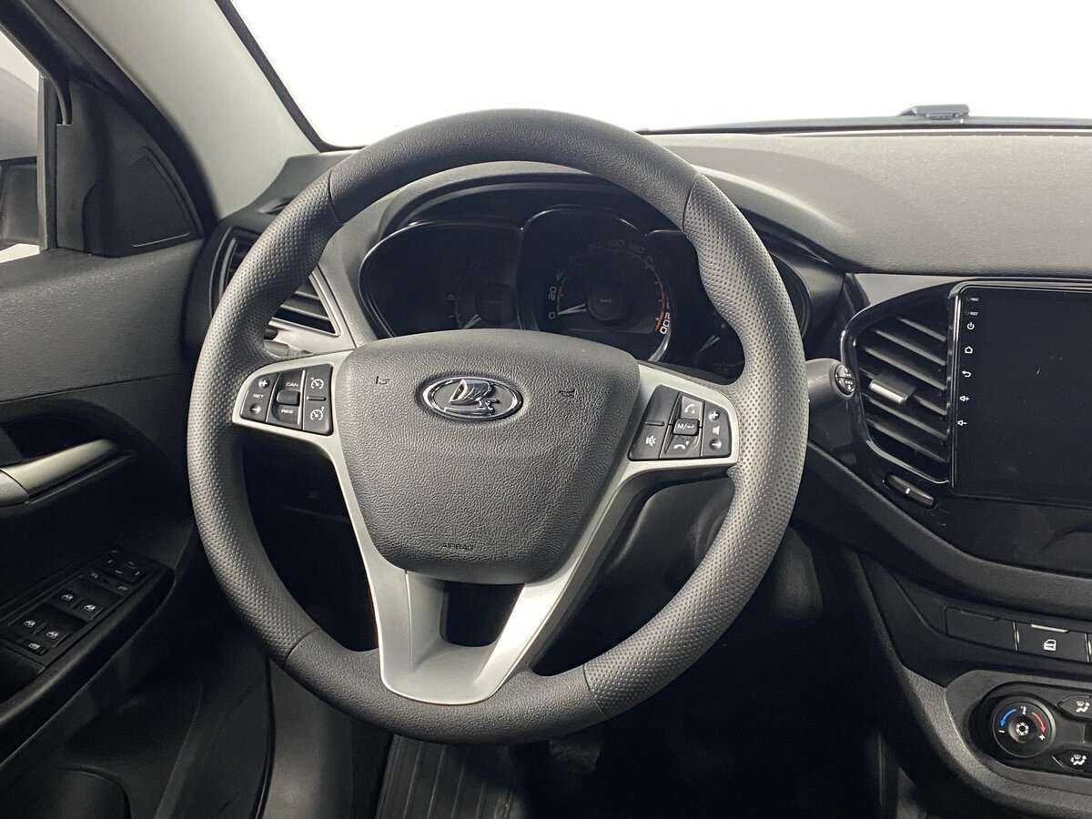 Lada (ВАЗ) Vesta с пробегом — 2021 год. Фото: #9