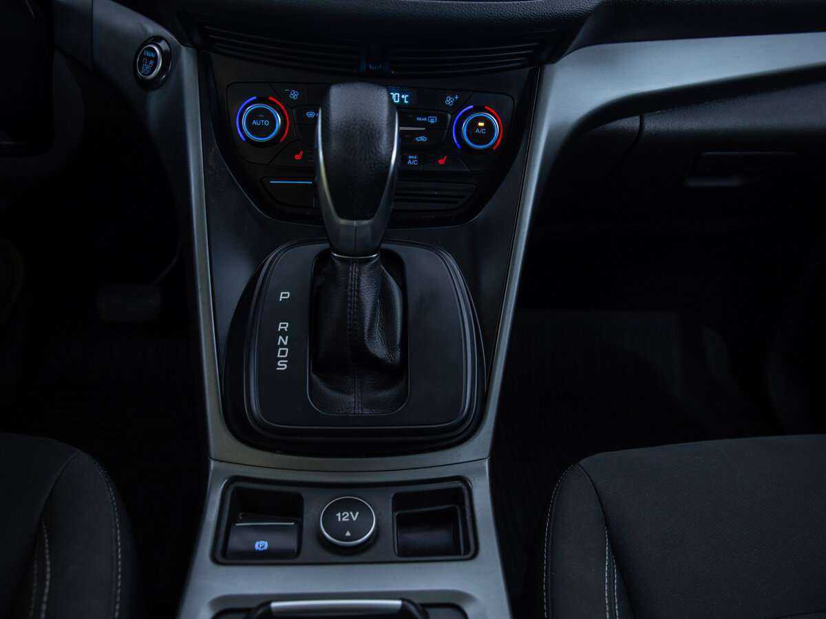 Ford Kuga с пробегом — 2017 год. Фото: #11