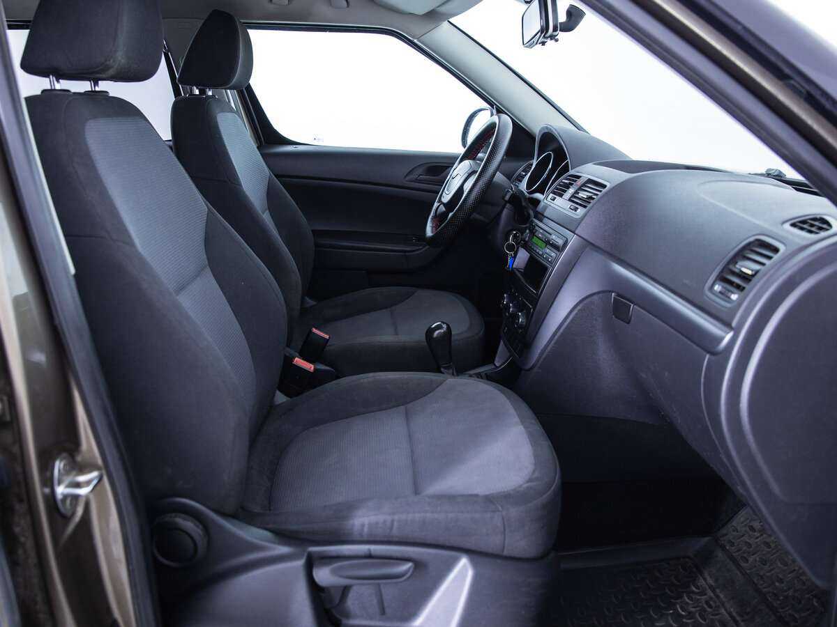 Skoda Yeti с пробегом — 2012 год. Фото: #9