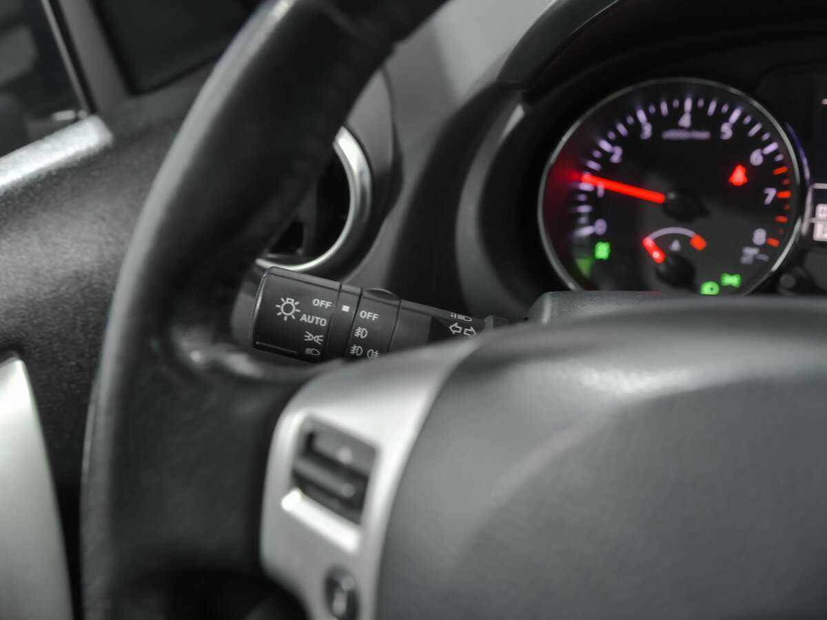 Nissan Qashqai+2 с пробегом — 2012 год. Фото: #6