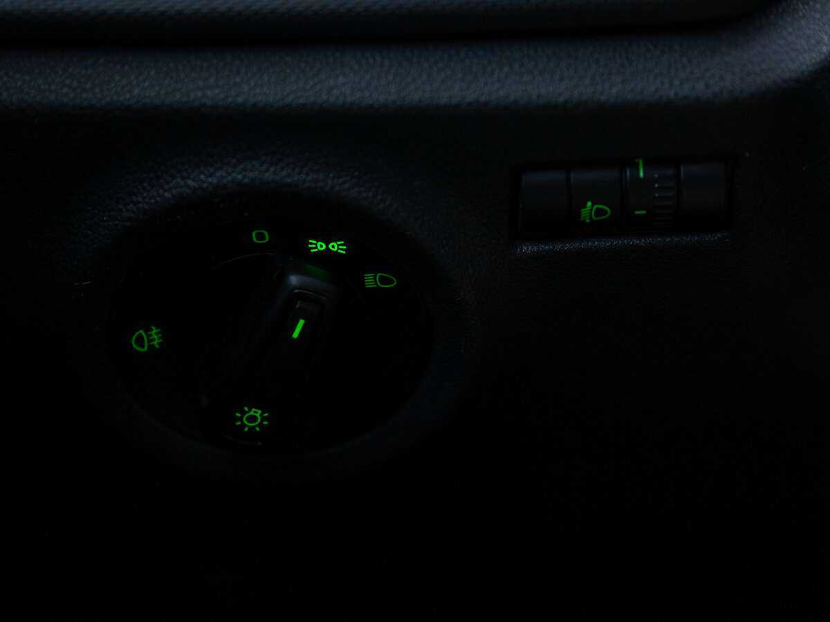 Skoda Rapid с пробегом — 2021 год. Фото: #15