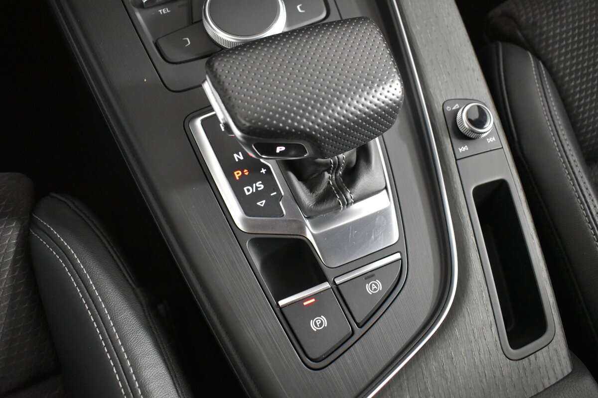 Audi A4 с пробегом — 2018 год. Фото: #17
