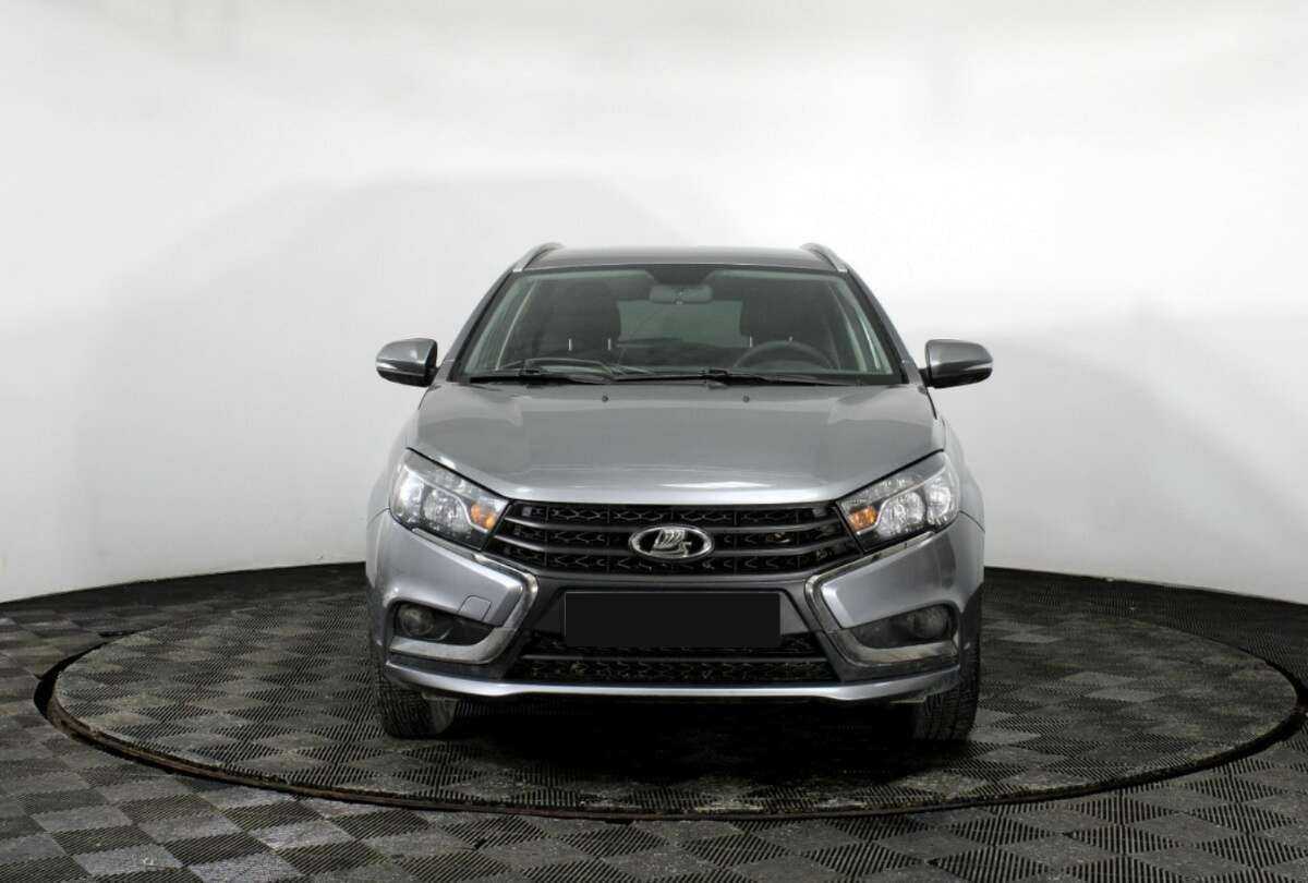 Lada (ВАЗ) Vesta с пробегом — 2020 год. Фото: #1