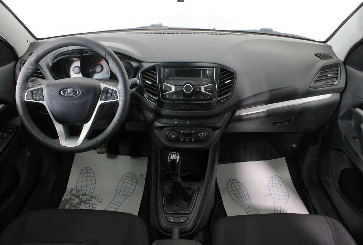 Lada (ВАЗ) Vesta с пробегом — 2020 год. Фото: #7