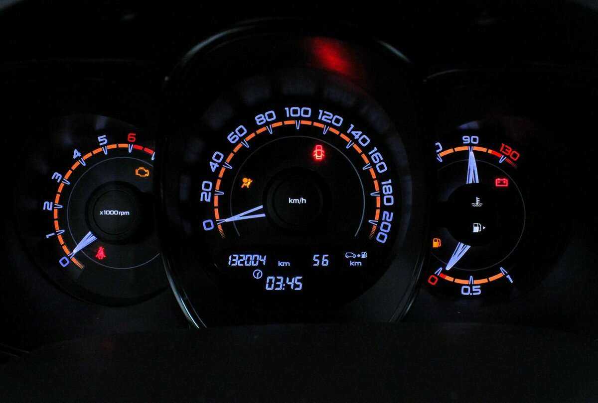 Lada (ВАЗ) Vesta с пробегом — 2017 год. Фото: #9