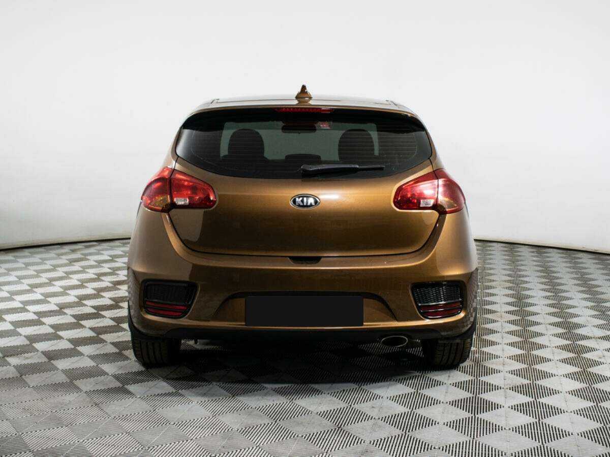 Kia Ceed с пробегом — 2017 год. Фото: #5