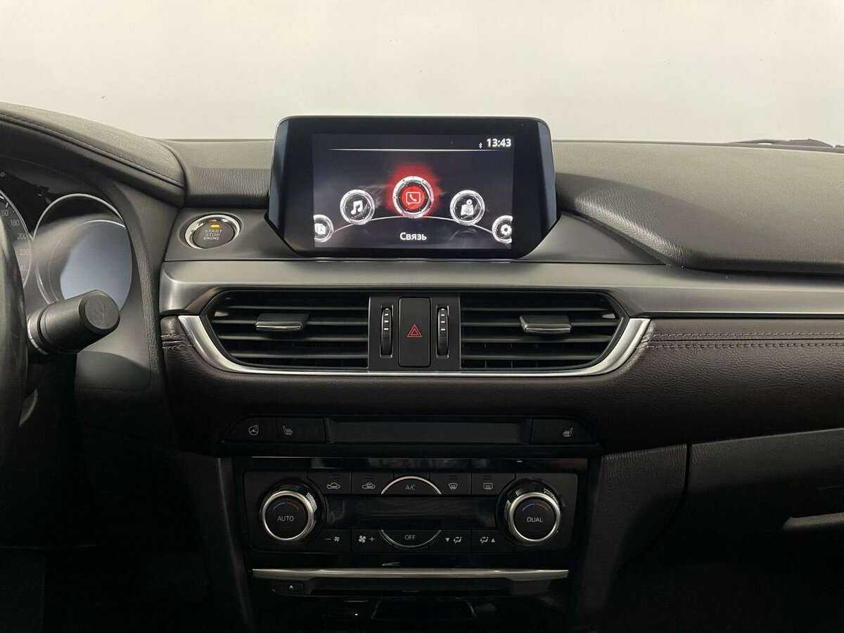 Mazda 6 с пробегом — 2017 год. Фото: #10