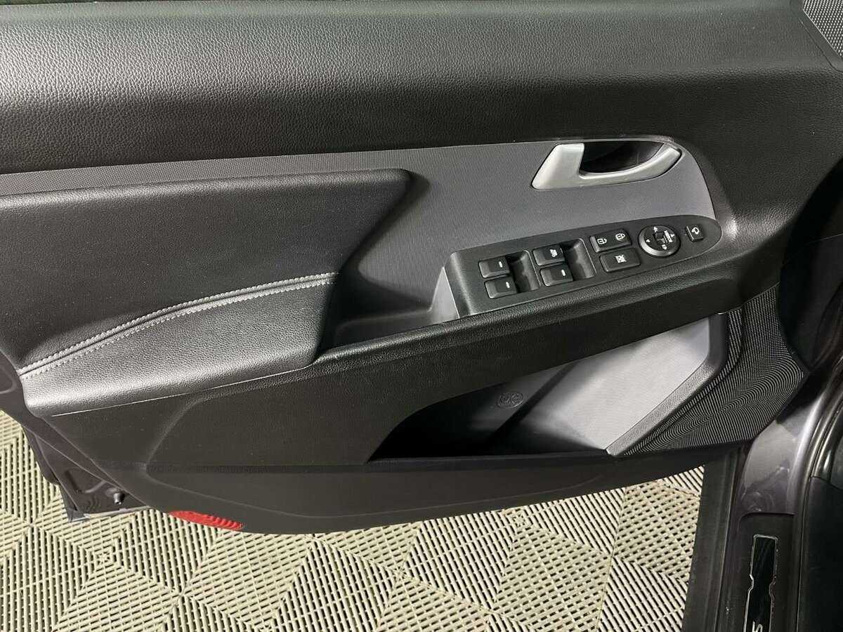 Kia Sportage с пробегом — 2013 год. Фото: #7