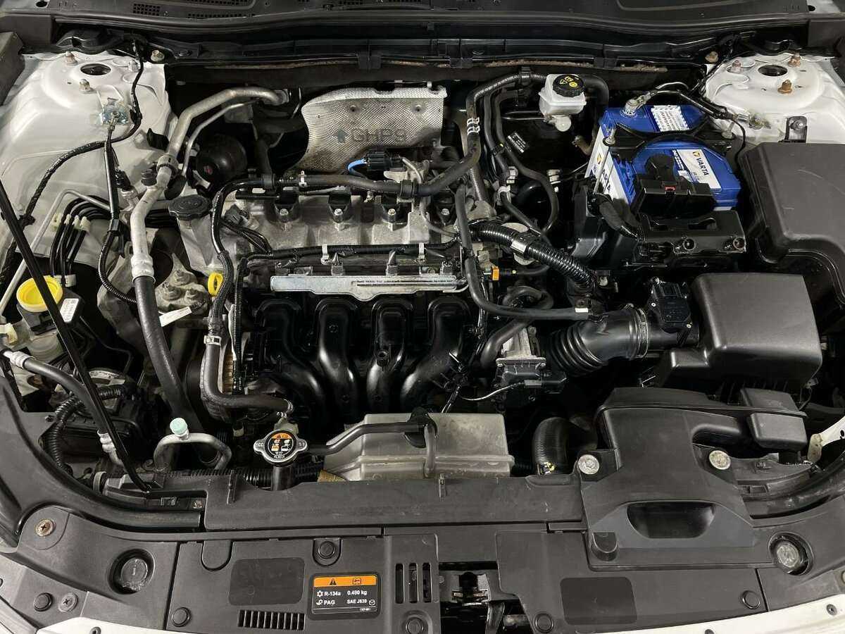 Mazda 3 с пробегом — 2014 год. Фото: #15