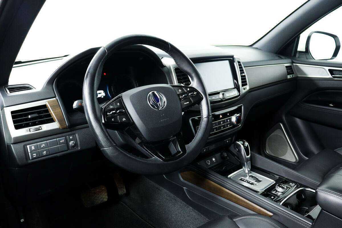 SsangYong Rexton с пробегом — 2018 год. Фото: #13