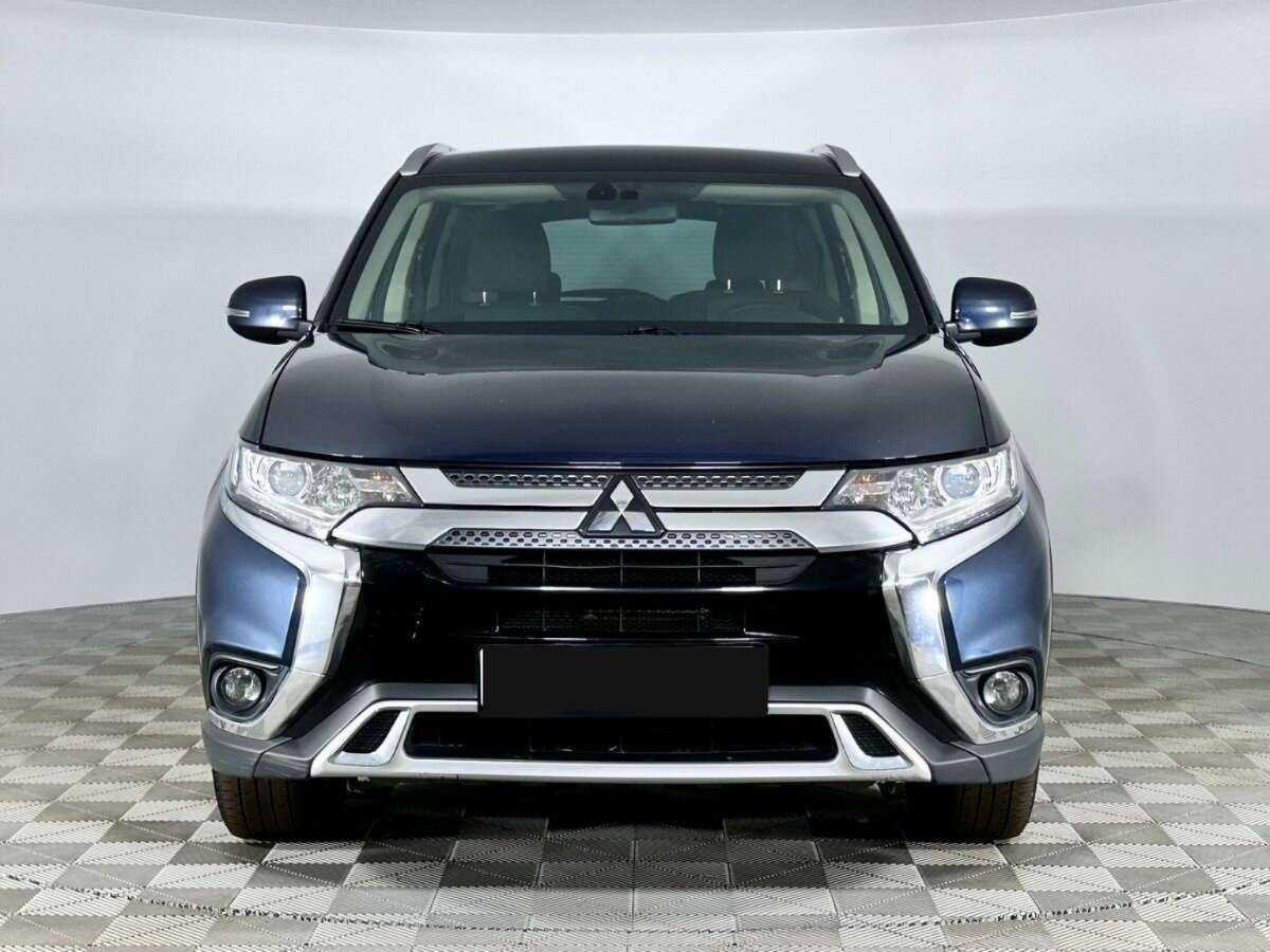 Mitsubishi Outlander с пробегом — 2019 год. Фото: #2