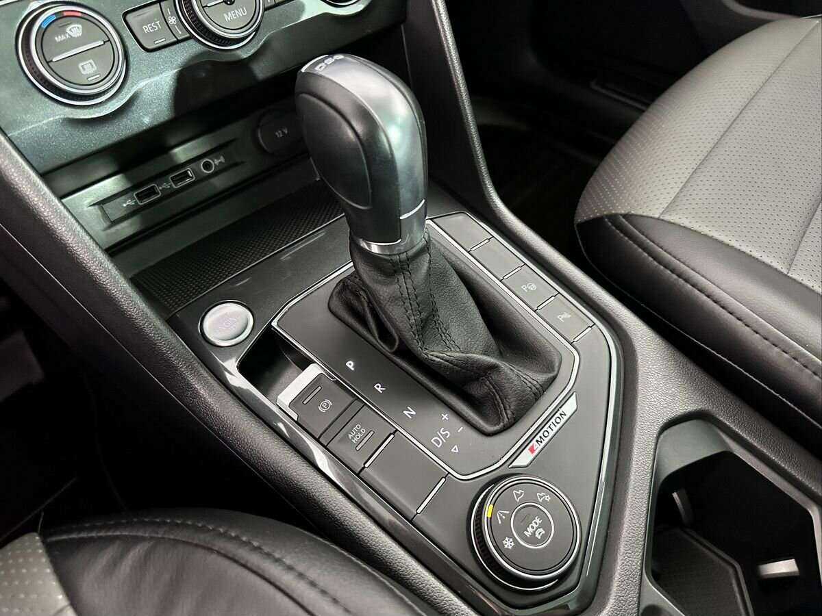 Volkswagen Tiguan с пробегом — 2018 год. Фото: #15