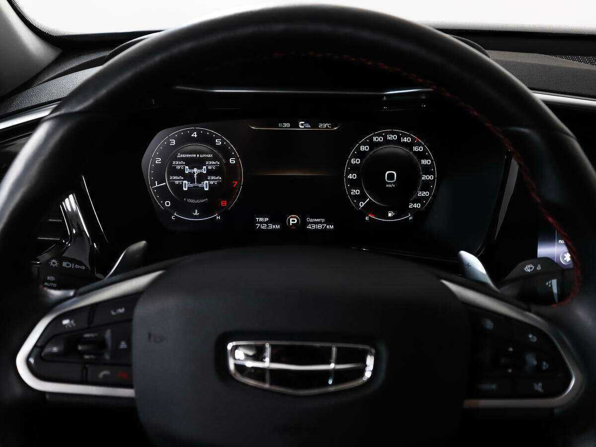 Geely Tugella с пробегом — 2022 год. Фото: #24