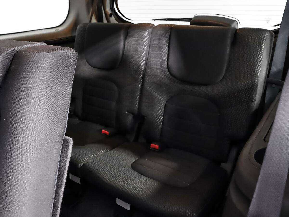 Nissan Pathfinder с пробегом — 2012 год. Фото: #10
