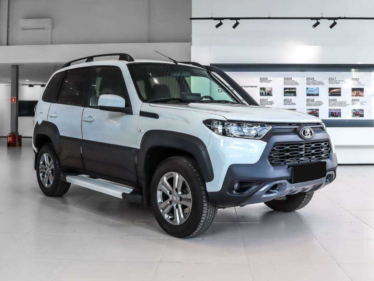 Lada (ВАЗ) Niva с пробегом — 2023 год. Фото: #2