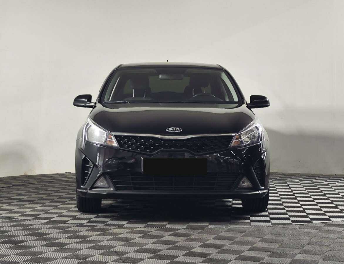 Kia Rio с пробегом — 2021 год. Фото: #1