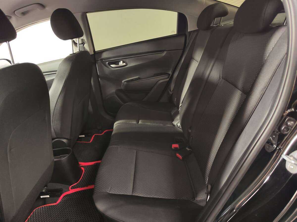 Kia Rio с пробегом — 2021 год. Фото: #8