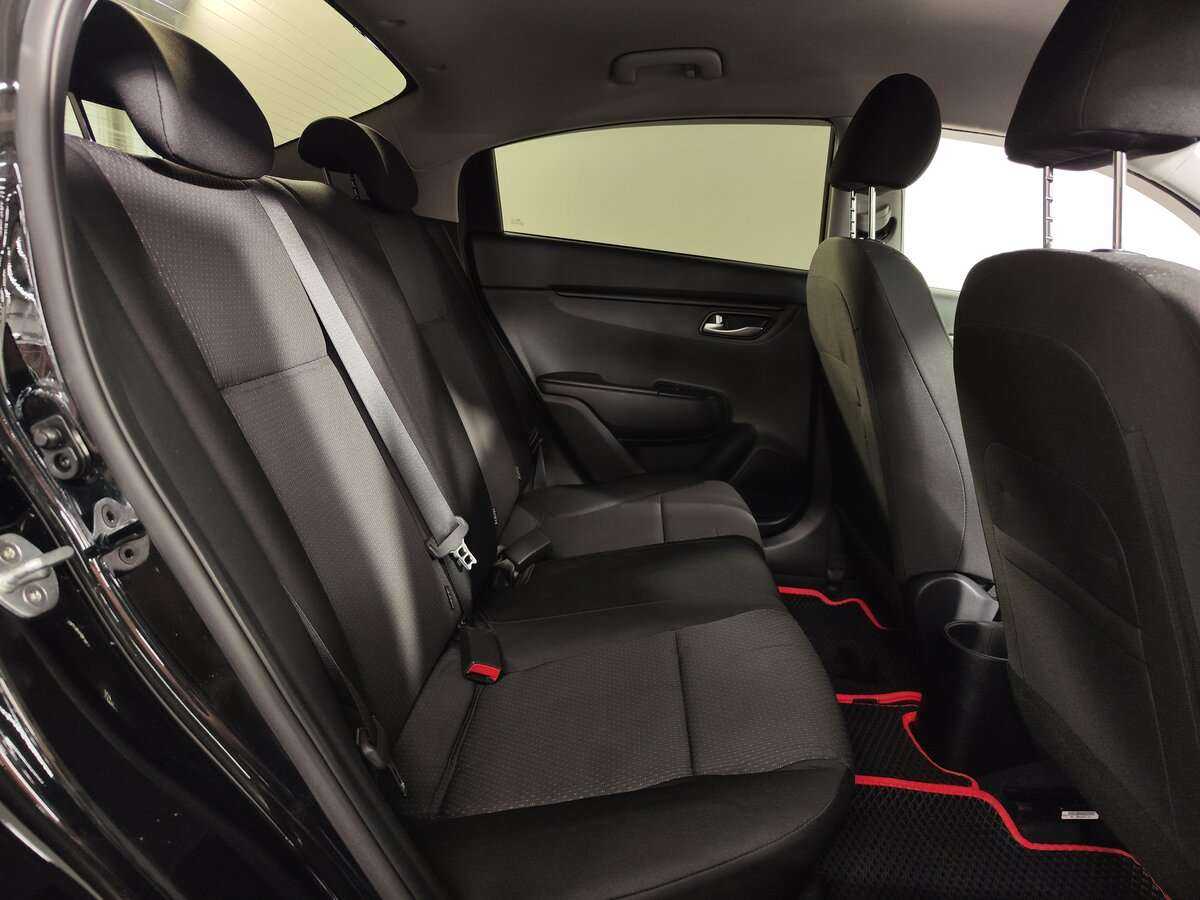 Kia Rio с пробегом — 2021 год. Фото: #10