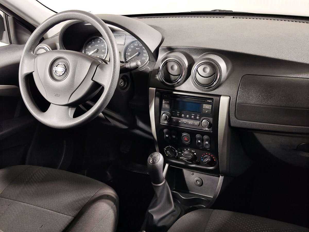 Nissan Almera с пробегом — 2016 год. Фото: #11
