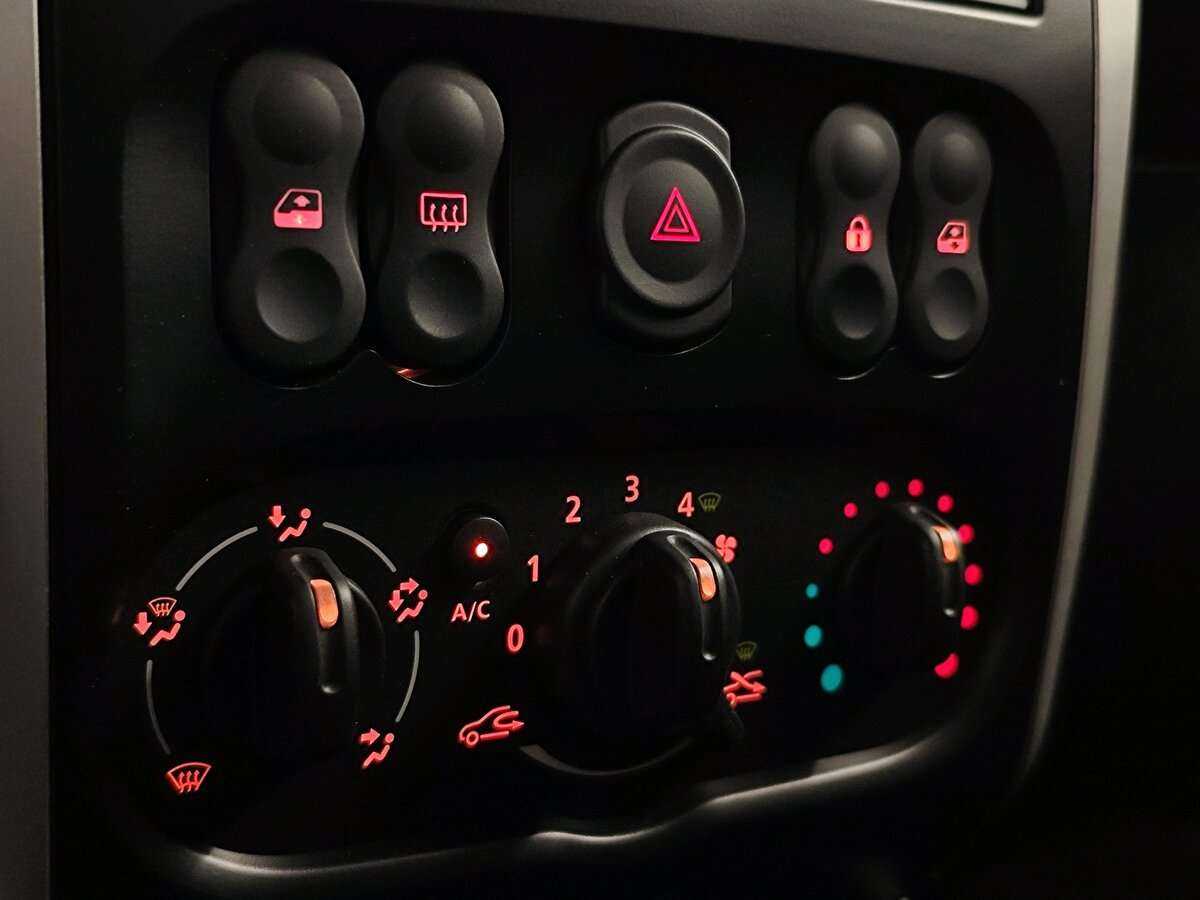 Nissan Almera с пробегом — 2016 год. Фото: #13