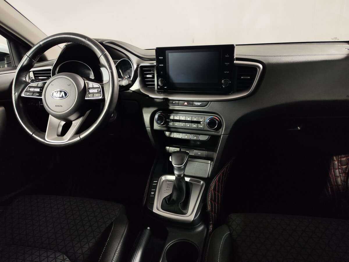 Kia Ceed с пробегом — 2020 год. Фото: #19