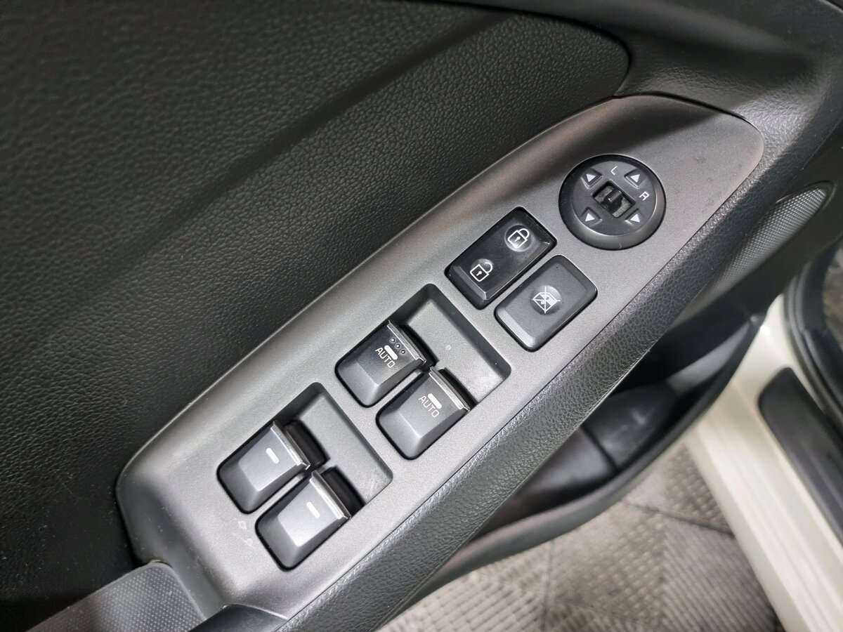 Kia Cerato с пробегом — 2014 год. Фото: #4