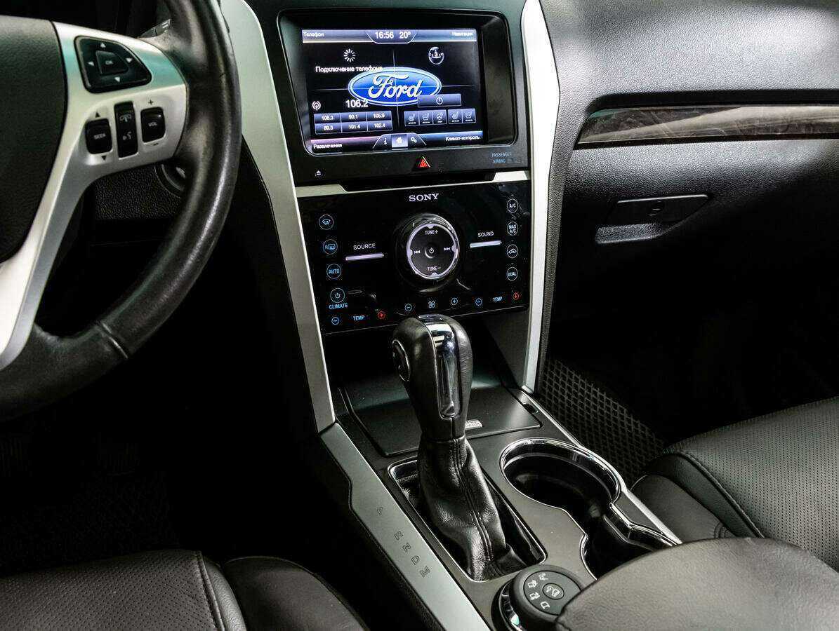 Ford Explorer с пробегом — 2014 год. Фото: #10