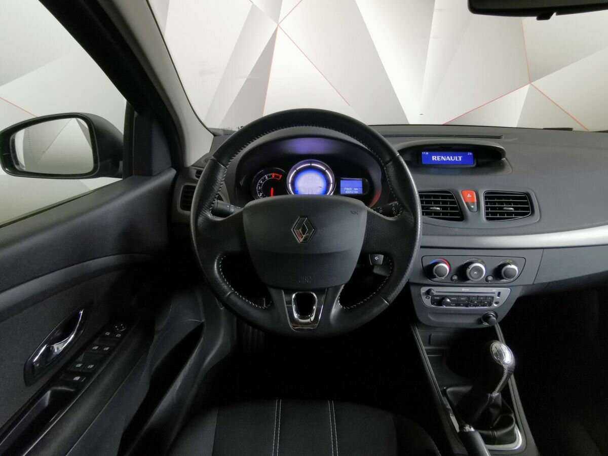 Renault Megane с пробегом — 2014 год. Фото: #14